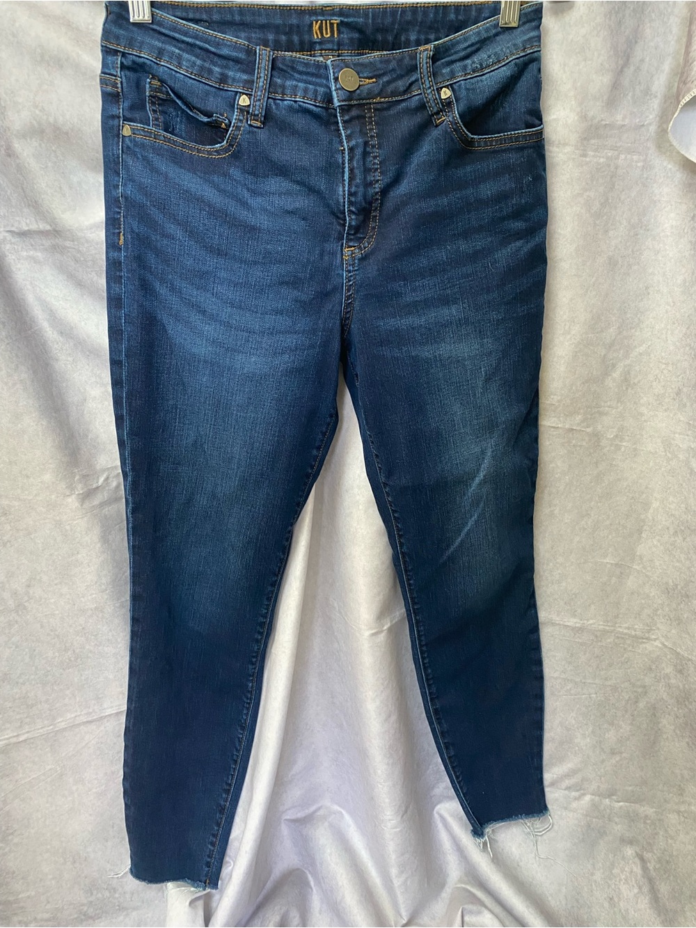 KUT From the Kloth  Fab Ab High Rise Crop Denim jeans. Size 4